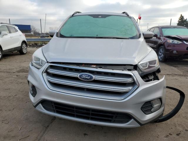 Photo 5 from auction – 2017 FORD ESCAPE SE with VIN 1FMCU0GD6HUB23232
