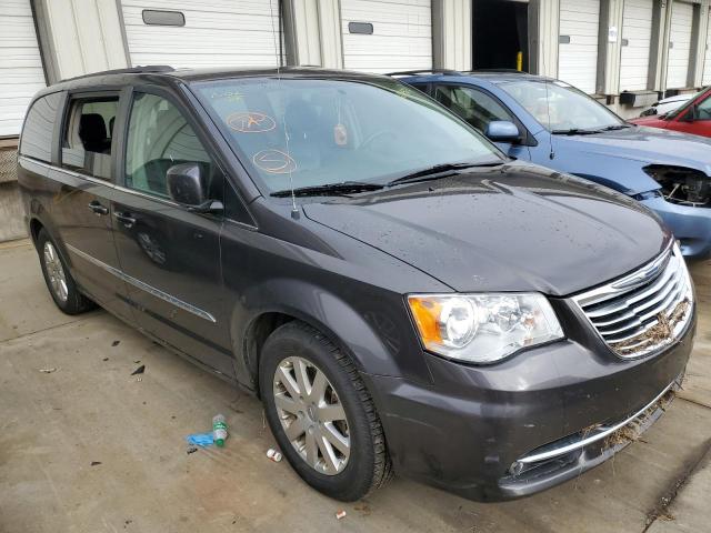 Photo 4 from auction – 2015 CHRYSLER TOWN & COU with VIN 2C4RC1BG8FR551676