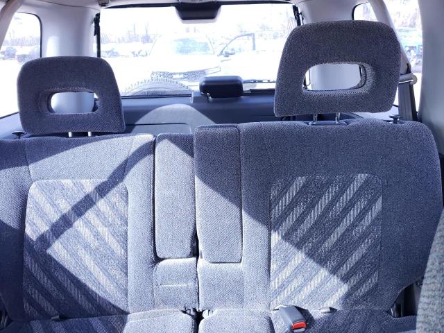 Photo 10 from auction – 2001 HONDA CR-V LX with VIN JHLRD28401C005961