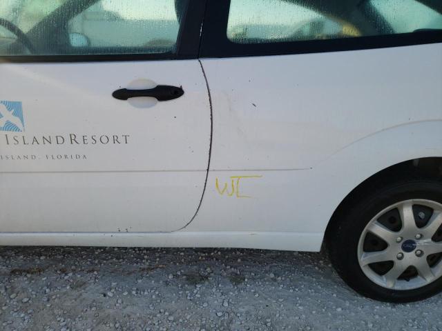 Photo 12 from auction – 2005 FORD FOCUS ZX3 with VIN 3FAFP31N45R119460