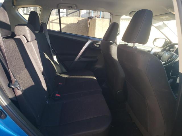 Photo 11 from auction – 2016 TOYOTA RAV4 LE with VIN JTMBFREV0GD195892