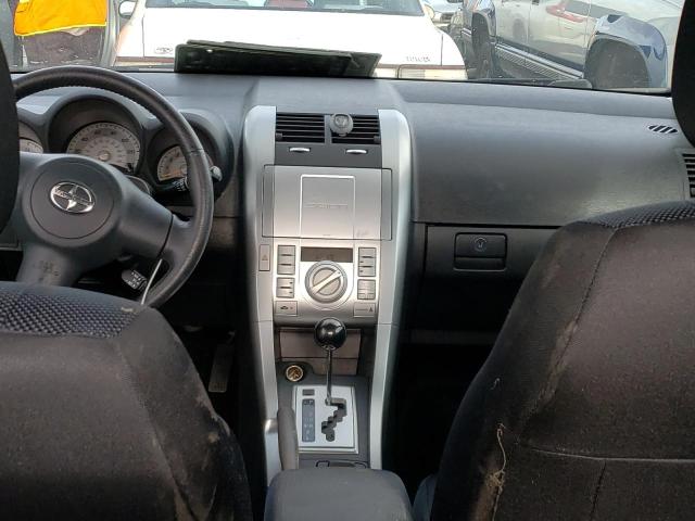 Photo 8 from auction – 2005 TOYOTA SCION TC with VIN JTKDE177150034136