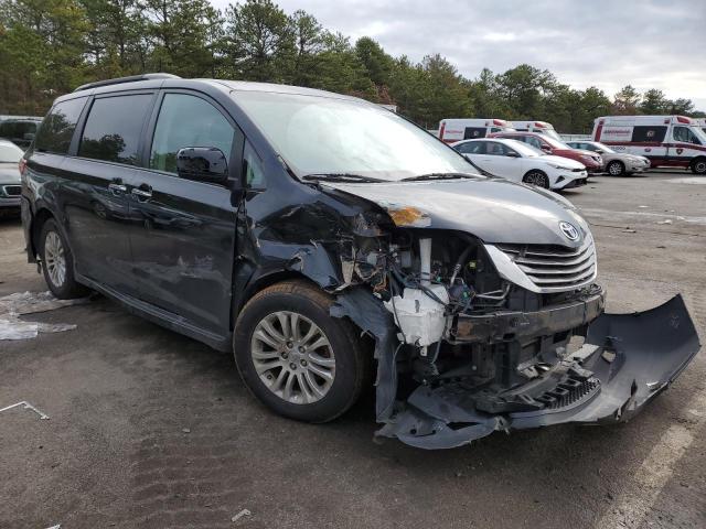 Photo 4 from auction – 2017 TOYOTA SIENNA XLE with VIN 5TDYZ3DC2HS891318