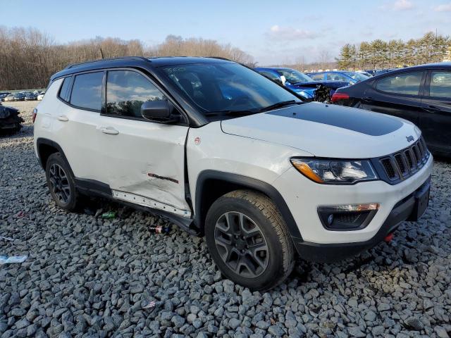 Photo 4 from auction – 2019 JEEP COMPASS TR with VIN 3C4NJDDB1KT733184