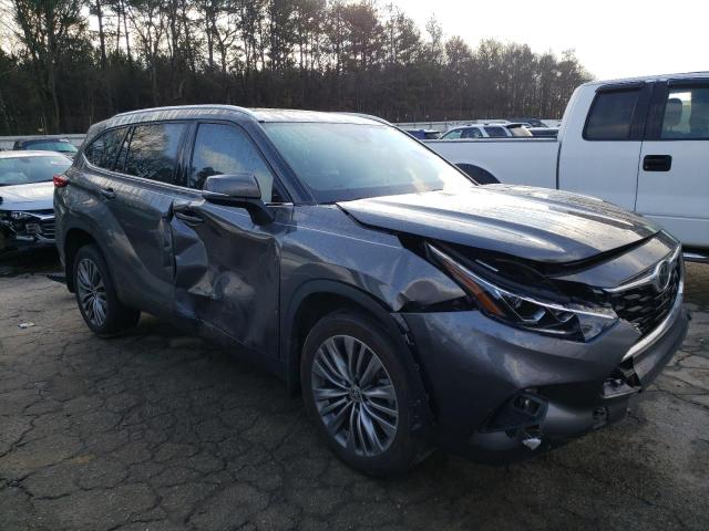 Photo 4 from auction – 2021 TOYOTA HIGHLANDER with VIN 5TDFZRBH7MS135535