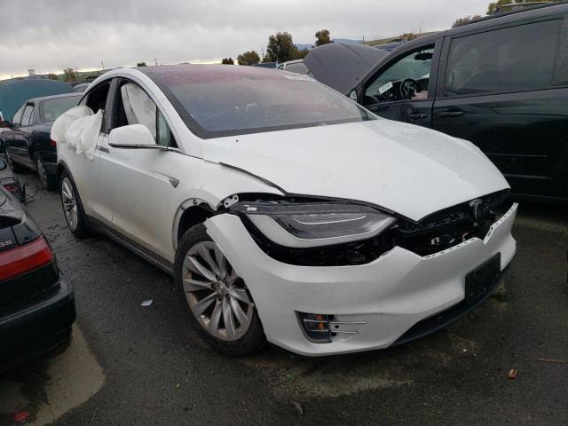 Photo 4 from auction – 2016 TESLA MODEL X with VIN 5YJXCAE20GF001814