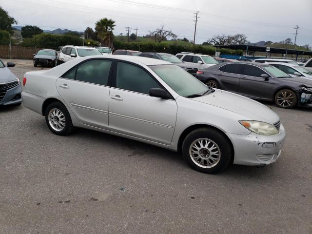 Photo 4 from auction – 2005 TOYOTA CAMRY LE with VIN 4T1BE30K75U585118