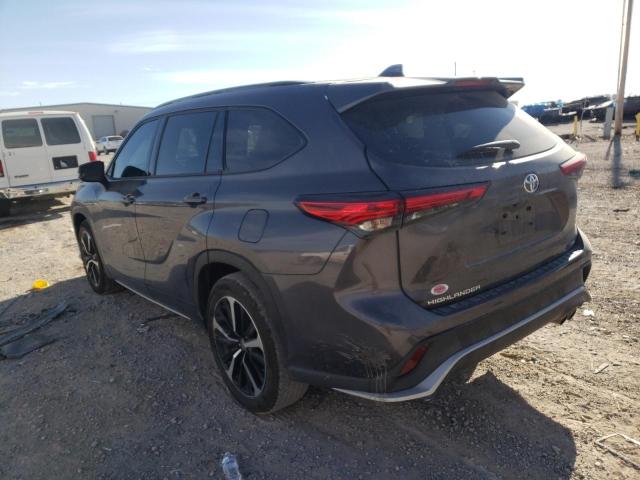 Photo 2 from auction – 2022 TOYOTA HIGHLANDER with VIN 5TDLZRAH0NS104326