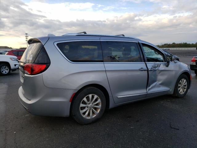 Photo 3 from auction – 2018 CHRYSLER PACIFICA T with VIN 2C4RC1BG9JR262024