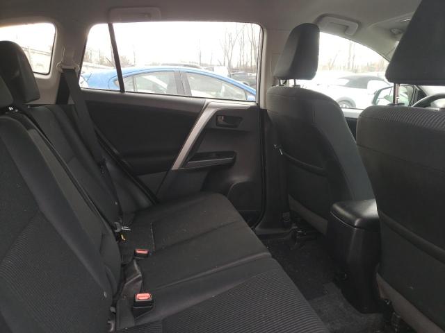Photo 10 from auction – 2018 TOYOTA RAV4 LE with VIN 2T3BFREV3JW850945