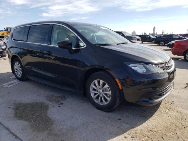 Photo 4 from auction – 2017 CHRYSLER PACIFICA T with VIN 2C4RC1DG9HR610587