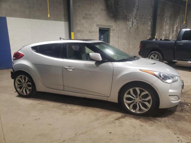 Photo 4 from auction – 2012 HYUNDAI VELOSTER with VIN KMHTC6AD0CU083124