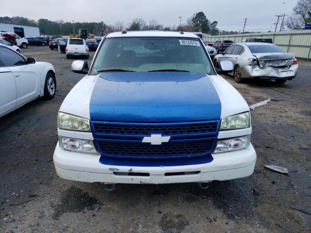 Photo 5 from auction – 2005 CHEVROLET SILVERADO with VIN 2GCEC19TX51225506