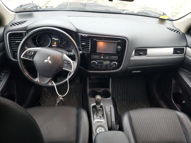 Photo 8 from auction – 2015 MITSUBISHI OUTLANDER with VIN JA4AZ3A35FZ008033
