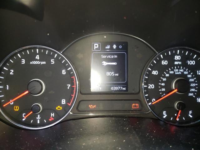 Photo 9 from auction – 2018 KIA FORTE LX with VIN 3KPFK4A76JE278529