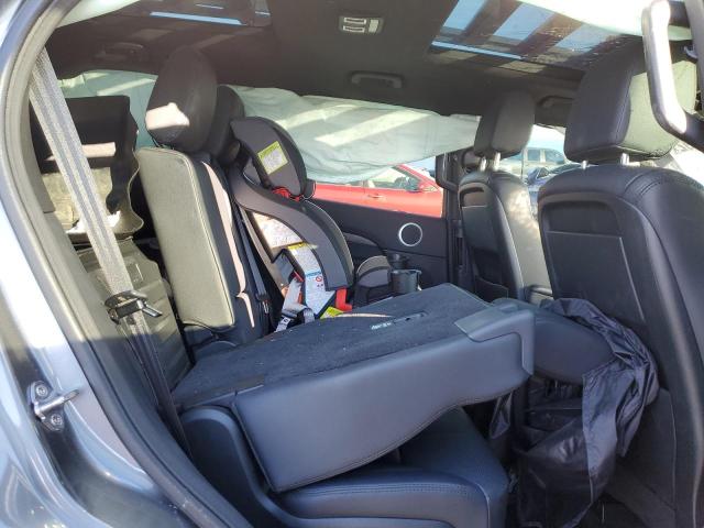 Photo 11 from auction – 2017 LAND ROVER DISCOVERY with VIN SALRRBBK0HA010839