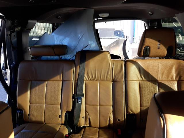 Photo 10 from auction – 2011 LINCOLN NAVIGATOR with VIN 5LMJJ2H50BEJ03978