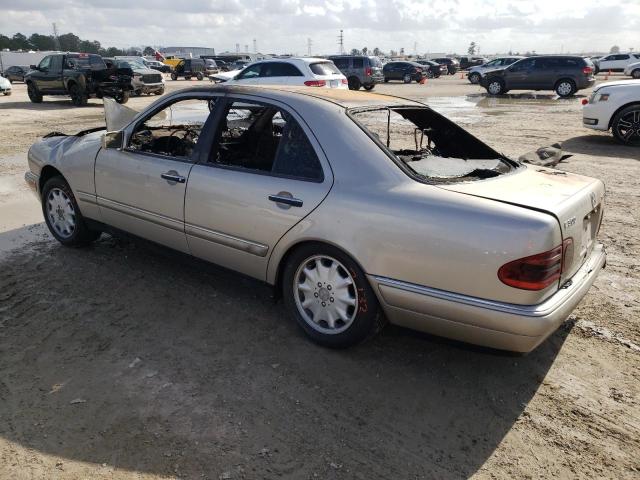 Photo 2 from auction – 1998 MERCEDES-BENZ E 300TD with VIN WDBJF25F2WA586990