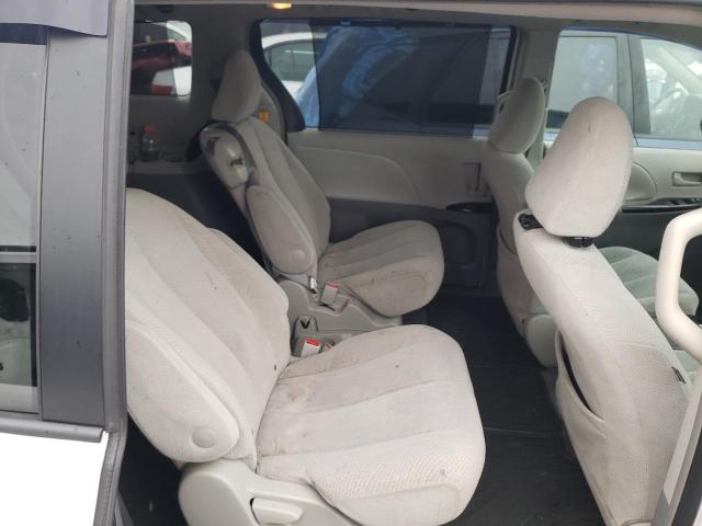 Photo 11 from auction – 2011 TOYOTA SIENNA LE with VIN 5TDKK3DC6BS138828