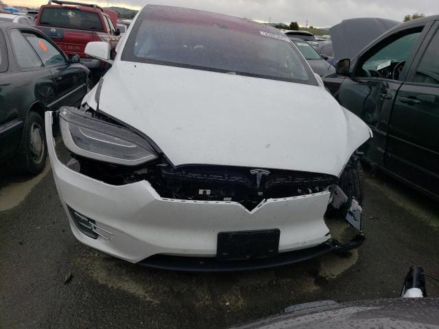 Photo 5 from auction – 2016 TESLA MODEL X with VIN 5YJXCAE20GF001814