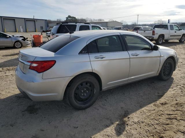 Photo 3 from auction – 2012 CHRYSLER 200 LX with VIN 1C3CCBAB8CN100911