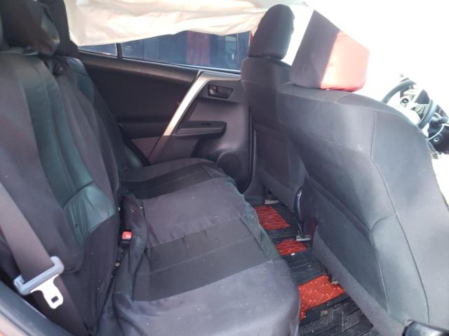 Photo 11 from auction – 2015 TOYOTA RAV4 LE with VIN JTMBFREV3FJ032914