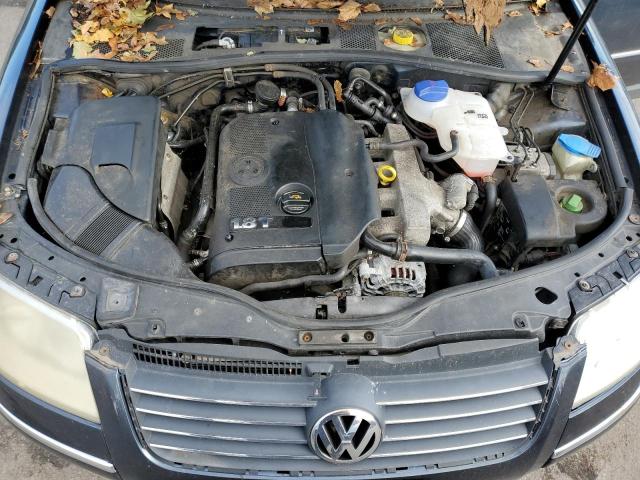 Photo 11 from auction – 2004 VOLKSWAGEN PASSAT with VIN WVWPD63B64P203409