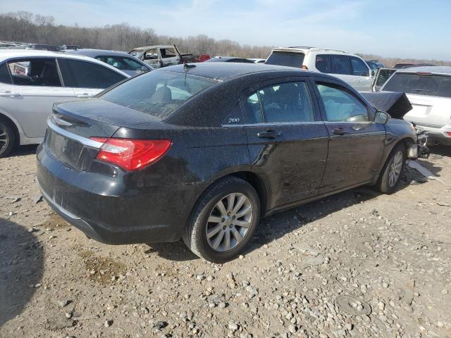 Photo 3 from auction – 2013 CHRYSLER 200 TOURIN with VIN 1C3CCBBB9DN698863