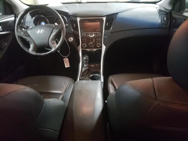 Photo 8 from auction – 2011 HYUNDAI SONATA SE with VIN 5NPEC4ABXBH188651