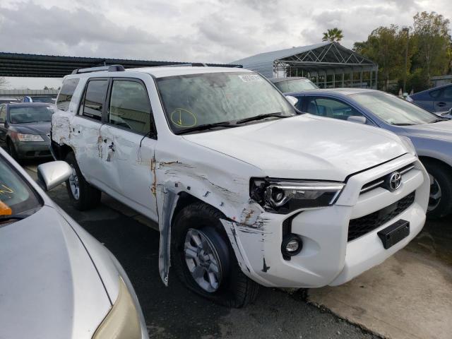 Photo 4 from auction – 2022 TOYOTA 4RUNNER SR with VIN JTEEU5JR3N5265473