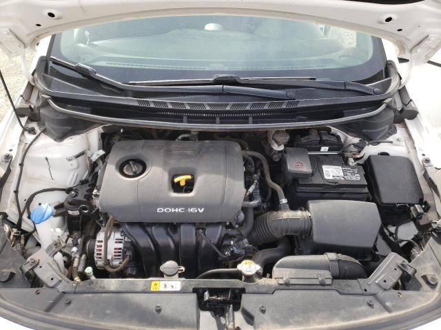 Photo 11 from auction – 2018 KIA FORTE LX with VIN 3KPFK4A7XJE180975