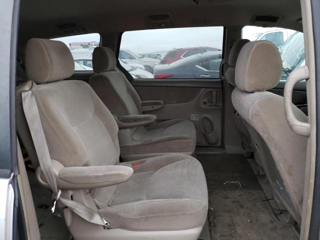 Photo 11 from auction – 2004 TOYOTA SIENNA CE with VIN 5TDZA23C14S044422