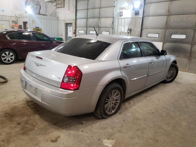 Photo 3 from auction – 2008 CHRYSLER 300 LX with VIN 2C3LA43R98H209373