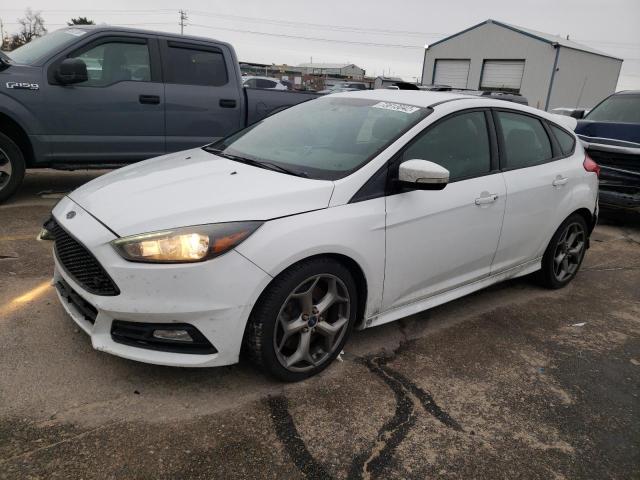 FORD FOCUS ST 2016 with VIN 1FADP3L98GL363072 - Photo from auction