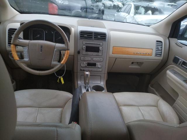 Photo 8 from auction – 2007 LINCOLN MKX with VIN 2LMDU88C57BJ06911