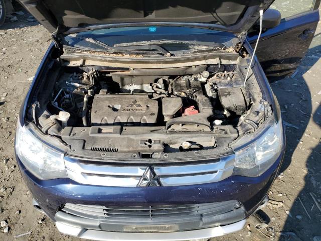 Photo 11 from auction – 2015 MITSUBISHI OUTLANDER with VIN JA4AD2A36FZ007031