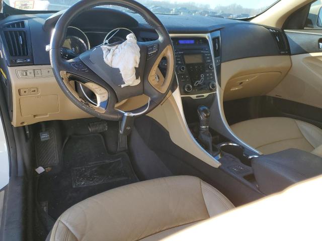 Photo 8 from auction – 2012 HYUNDAI SONATA SE with VIN 5NPEC4AC6CH466259