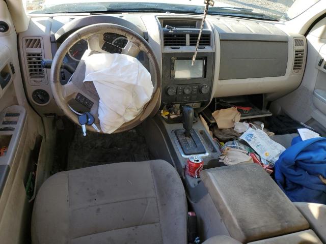 Photo 8 from auction – 2010 FORD ESCAPE XLT with VIN 1FMCU0DG5AKB89951