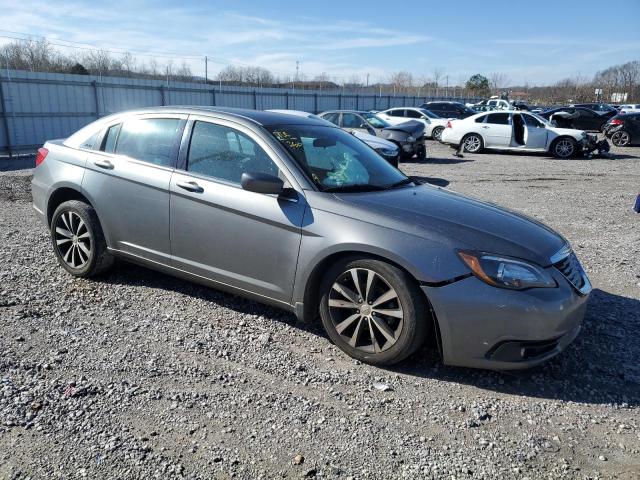Photo 4 from auction – 2013 CHRYSLER 200 TOURIN with VIN 1C3CCBBG4DN766238