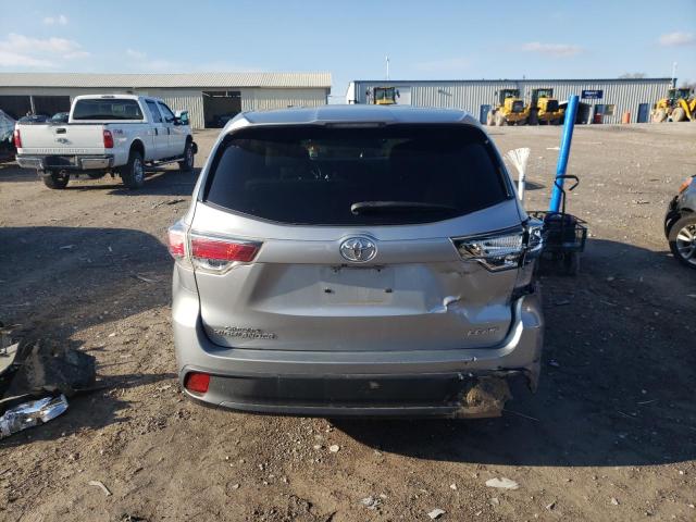 Photo 6 from auction – 2015 TOYOTA HIGHLANDER with VIN 5TDBKRFH0FS125140