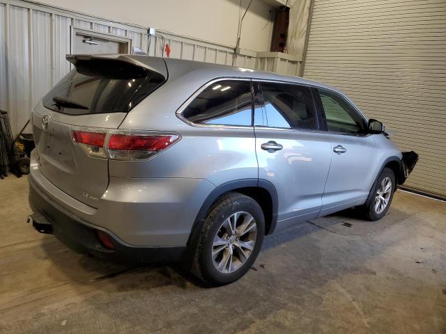 Photo 3 from auction – 2015 TOYOTA HIGHLANDER with VIN 5TDBKRFH2FS192841