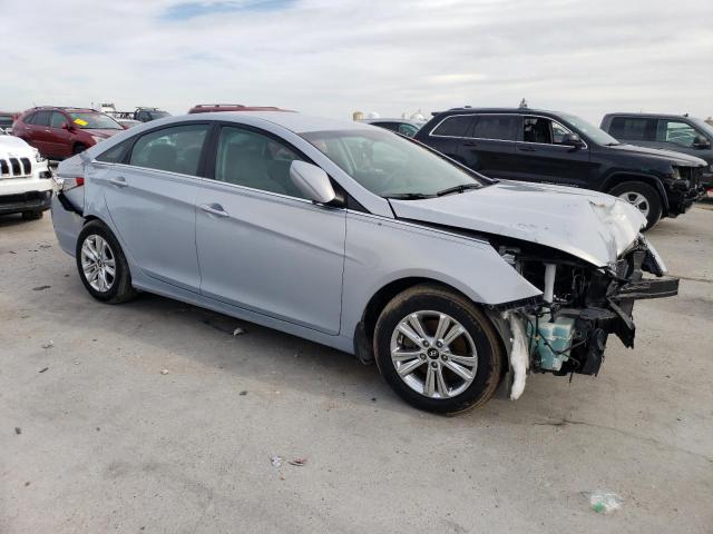 Photo 4 from auction – 2013 HYUNDAI SONATA GLS with VIN 5NPEB4ACXDH808932