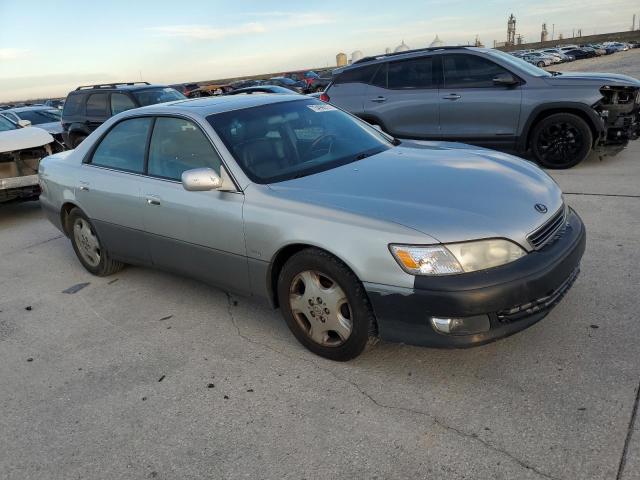 Photo 4 from auction – 2000 LEXUS ES 300 with VIN JT8BF28G2Y5094674