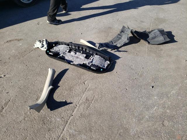Photo 12 from auction – 2015 TOYOTA PRIUS with VIN JTDKN3DU3F0471190