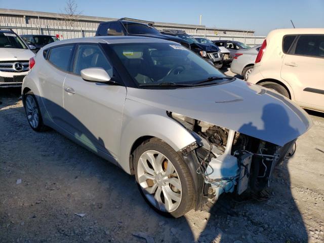 Photo 4 from auction – 2013 HYUNDAI VELOSTER with VIN KMHTC6AD1DU105973