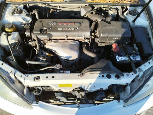 Photo 11 from auction – 2005 TOYOTA CAMRY LE with VIN 4T1BE32K55U635396