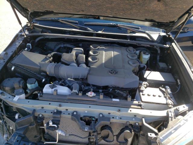 Photo 12 from auction – 2022 TOYOTA 4RUNNER SR with VIN JTEFU5JRXN5263501