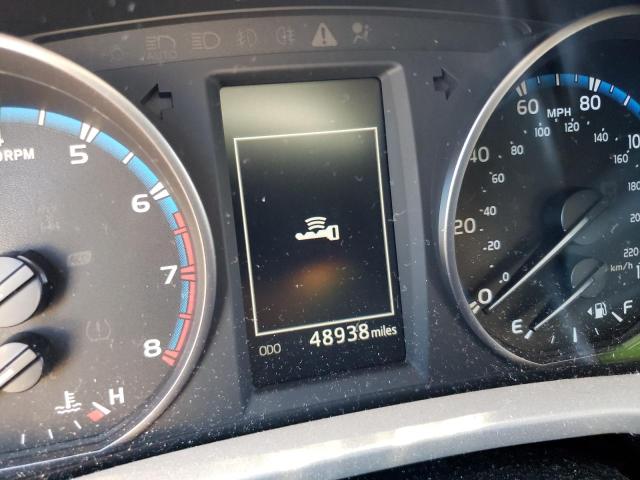 Photo 9 from auction – 2017 TOYOTA RAV4 XLE with VIN 2T3WFREV6HW390398