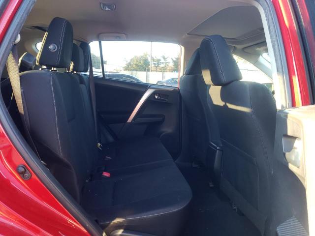 Photo 11 from auction – 2015 TOYOTA RAV4 XLE with VIN JTMRFREV1FD151168