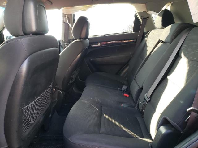Photo 11 from auction – 2015 KIA SORENTO LX with VIN 5XYKT3A67FG572920